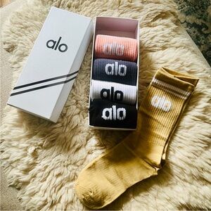 🎉Stylish Yoga Crew Socks – Assorted Colors – Alo-Inspired